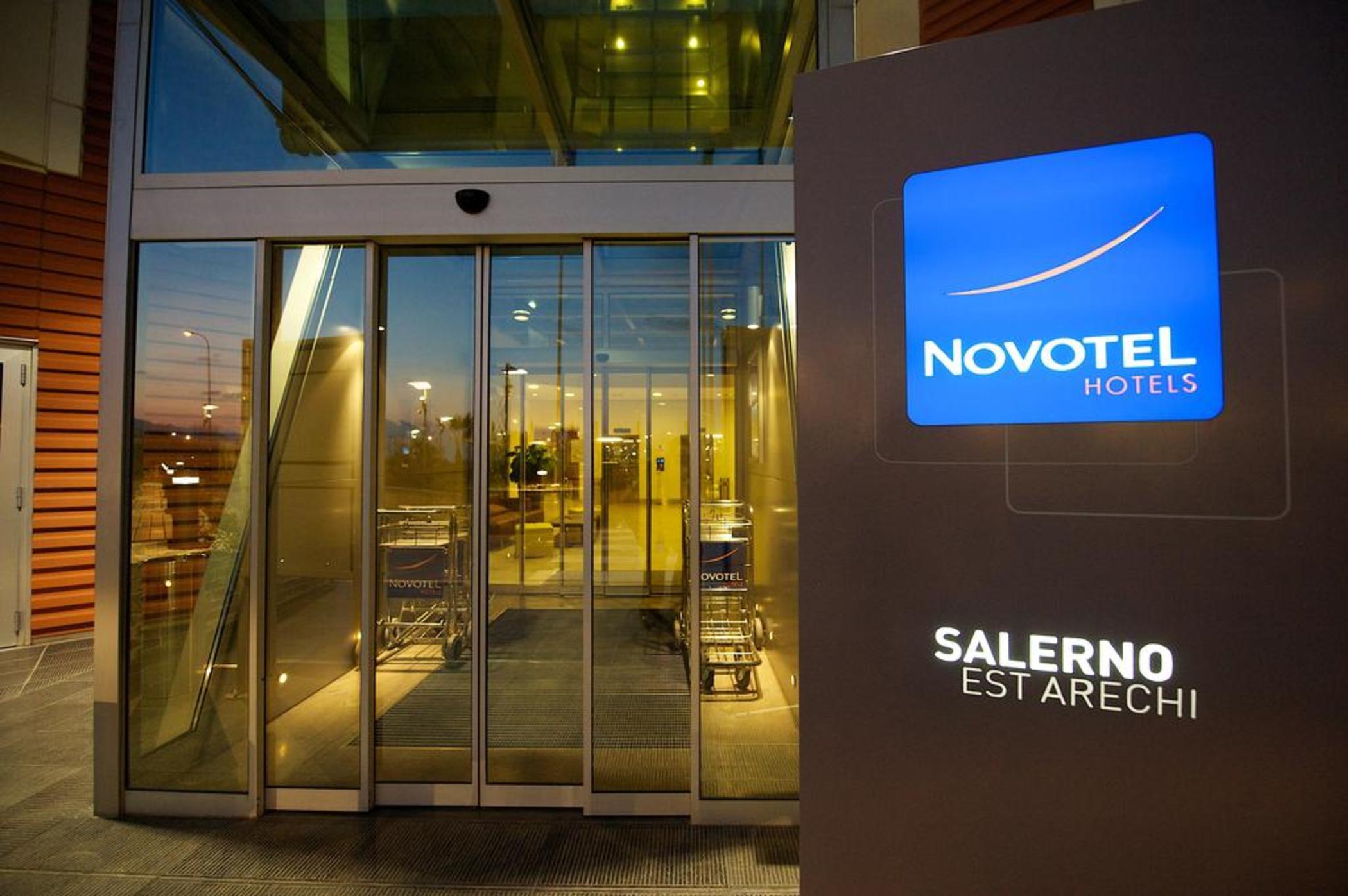 Novotel Salerno Est Arechi Exterior photo