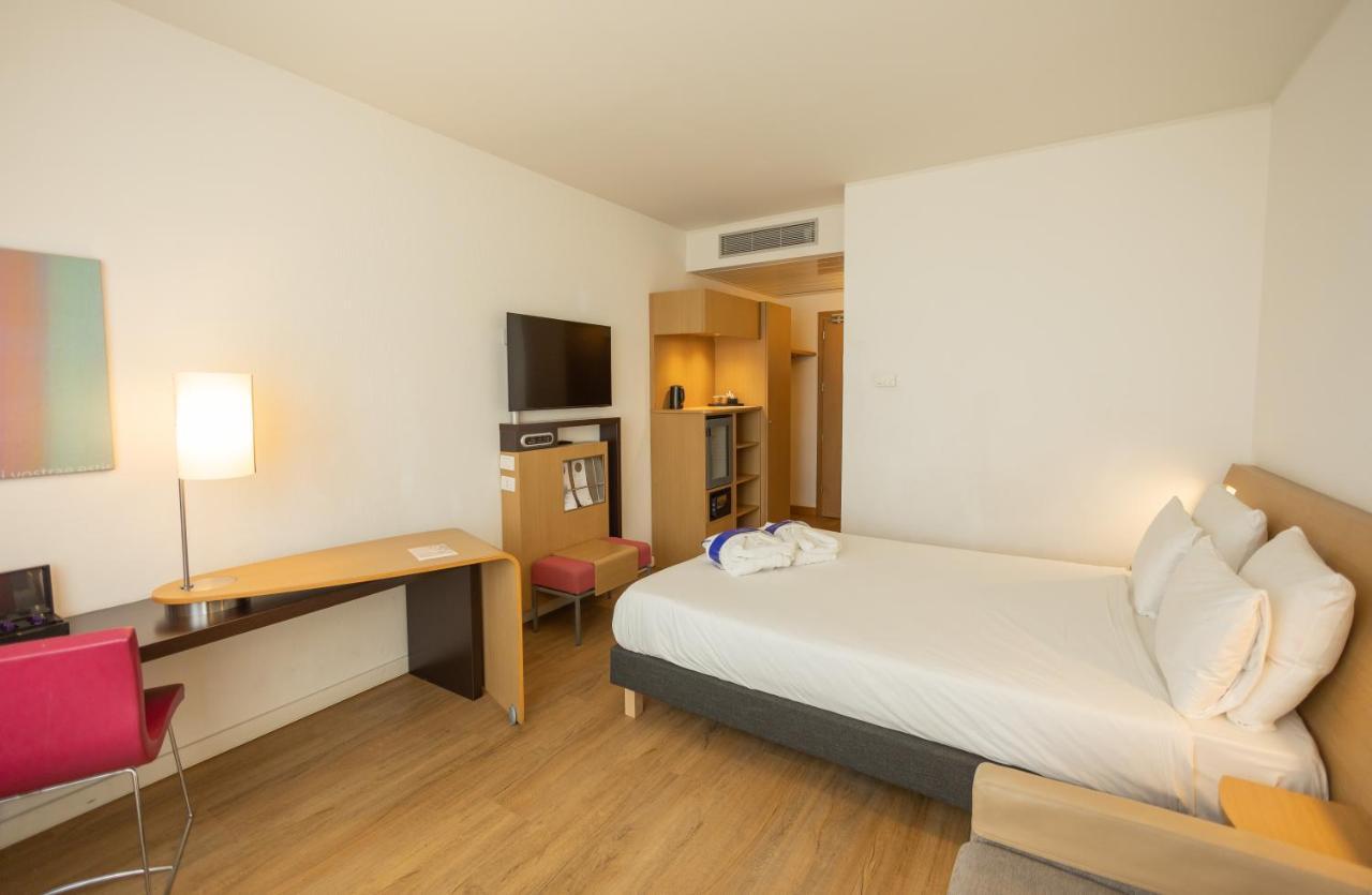 Novotel Salerno Est Arechi Exterior photo